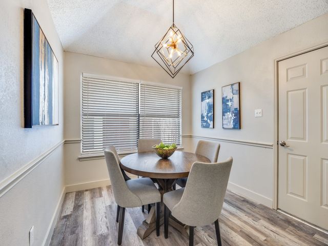 1581 Glenmore Drive, Lewisville, TX 75077
