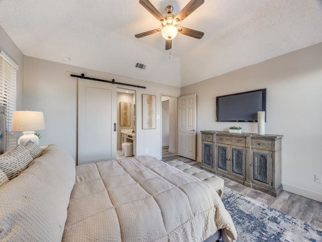 1581 Glenmore Drive, Lewisville, TX 75077