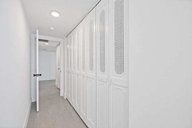 1360 S Ocean Boulevard 403, Pompano Beach, FL 33062