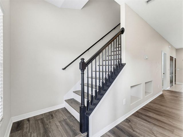 8537 BRUSHLEAF WAY, Tampa, FL 33647
