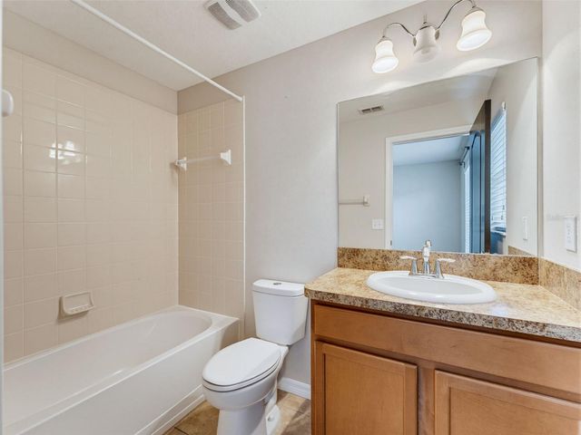 8537 BRUSHLEAF WAY, Tampa, FL 33647