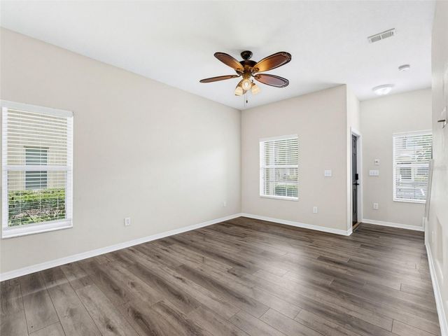 8537 BRUSHLEAF WAY, Tampa, FL 33647