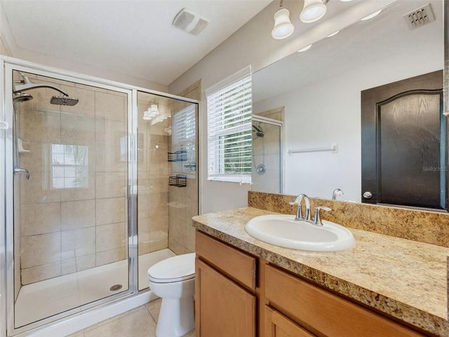 8537 BRUSHLEAF WAY, Tampa, FL 33647