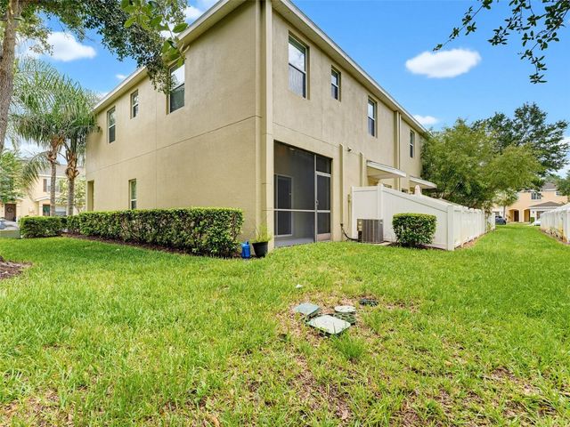 8537 BRUSHLEAF WAY, Tampa, FL 33647