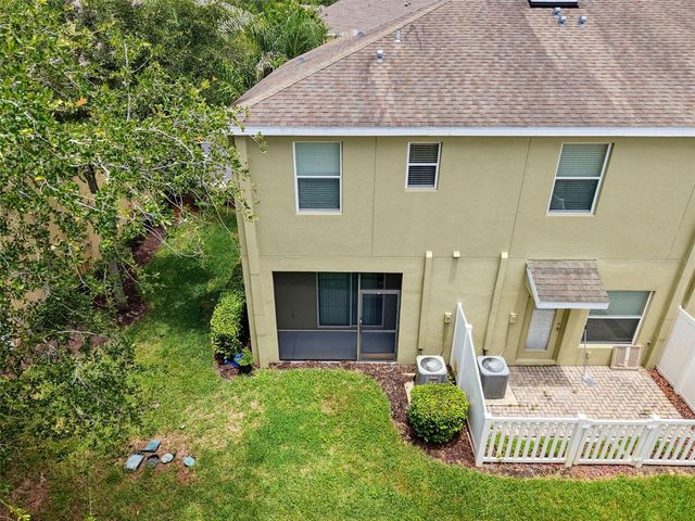 8537 BRUSHLEAF WAY, Tampa, FL 33647