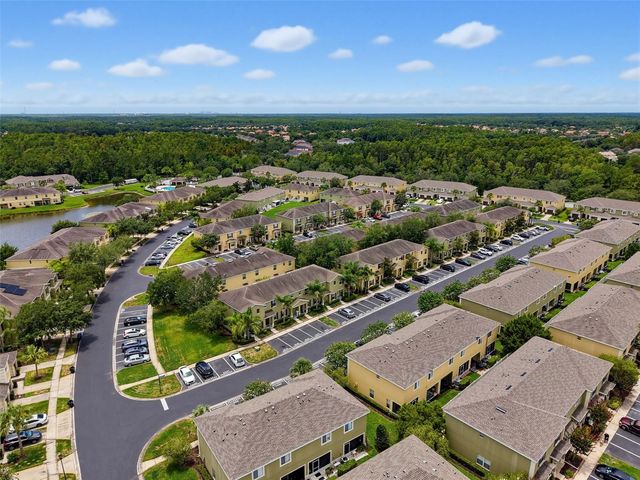 8537 BRUSHLEAF WAY, Tampa, FL 33647