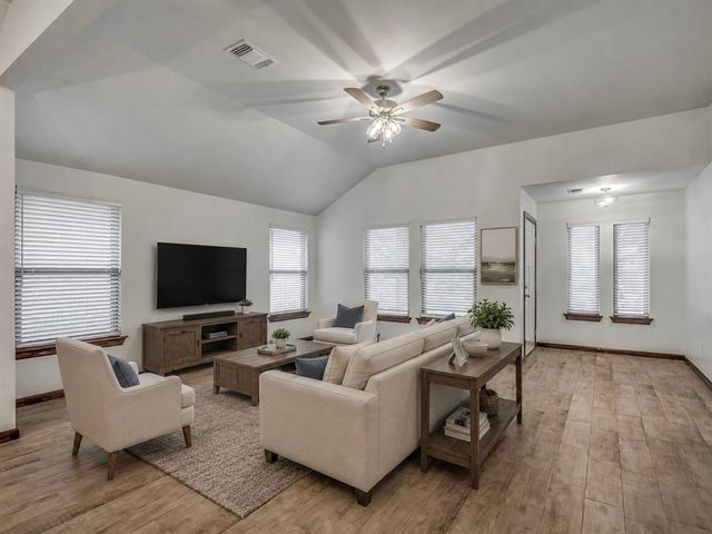 8520 Cassian Drive, Oklahoma City, OK 73135
