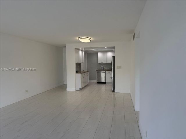 8107 SW 72nd Ave 125E, Miami, FL 33143