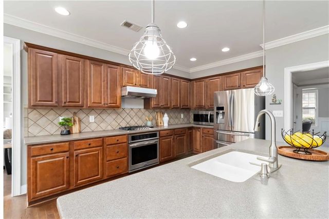 1340 Waverly Glen Drive, Alpharetta, GA 30004