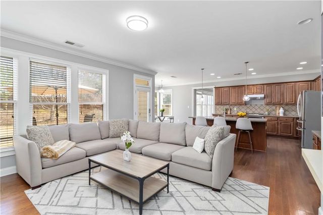 1340 Waverly Glen Drive, Alpharetta, GA 30004