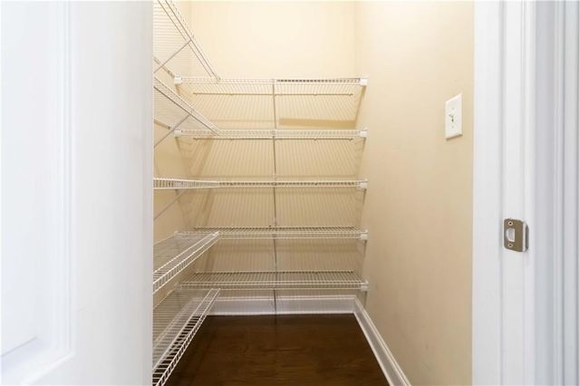 1340 Waverly Glen Drive, Alpharetta, GA 30004