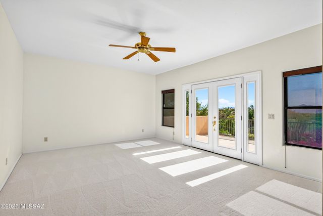 10881 N Canada Hills Court, Tucson, AZ 85737