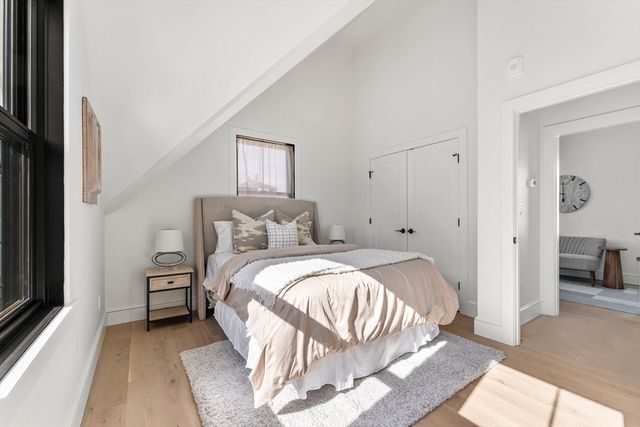 15C Stickney Ave C, Somerville, MA 02145