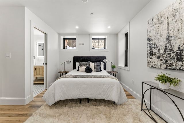 15C Stickney Ave C, Somerville, MA 02145