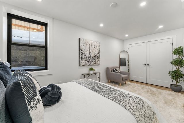 15C Stickney Ave C, Somerville, MA 02145