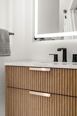 15C Stickney Ave C, Somerville, MA 02145