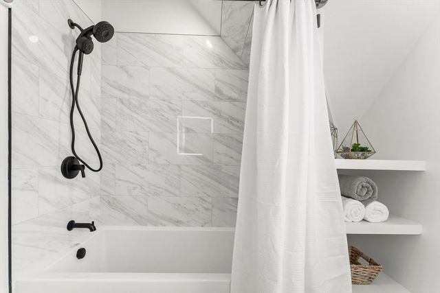 15C Stickney Ave C, Somerville, MA 02145