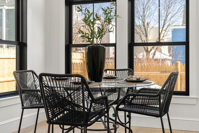 15C Stickney Ave C, Somerville, MA 02145