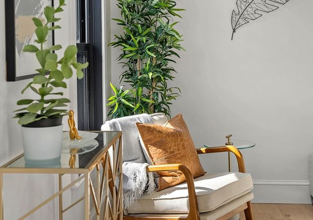 15C Stickney Ave C, Somerville, MA 02145