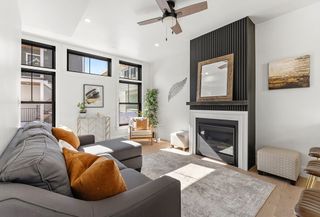 15C Stickney Ave C, Somerville, MA 02145