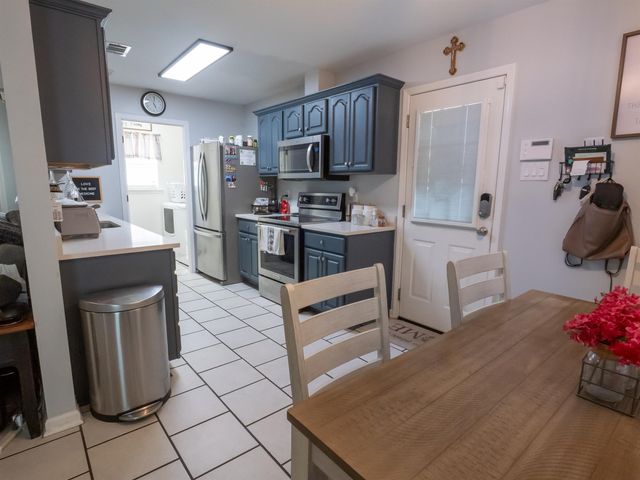 213 Jennifer St, Gray, LA 70395