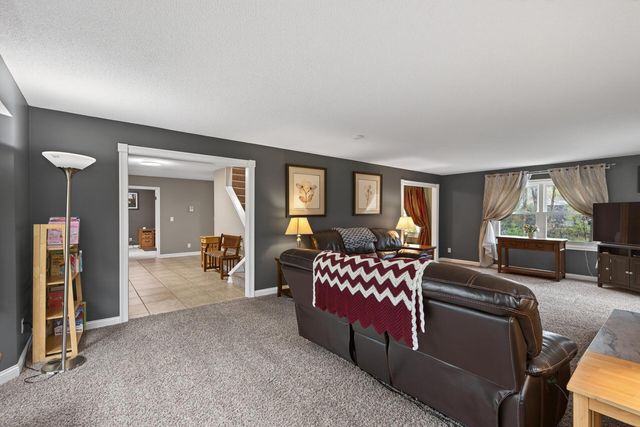 5525 Wedgewood Drive, Excelsior, MN 55331