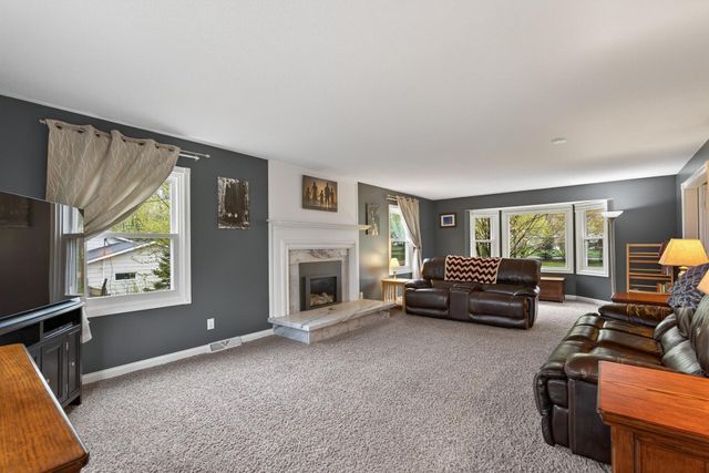 5525 Wedgewood Drive, Excelsior, MN 55331