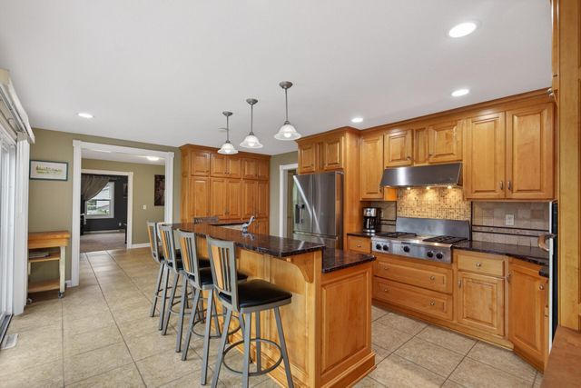 5525 Wedgewood Drive, Excelsior, MN 55331