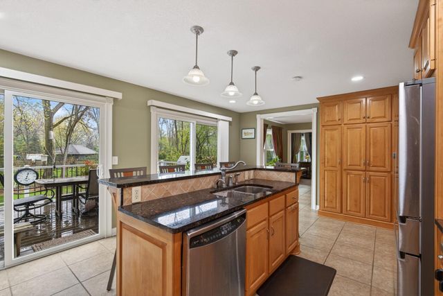 5525 Wedgewood Drive, Excelsior, MN 55331