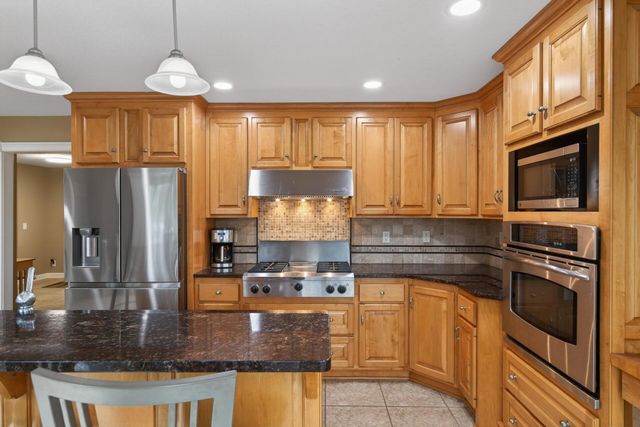 5525 Wedgewood Drive, Excelsior, MN 55331