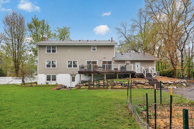 5525 Wedgewood Drive, Excelsior, MN 55331