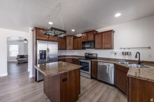 4043 E OAKLAND HILLS DR, Eagle Mountain, UT 84005