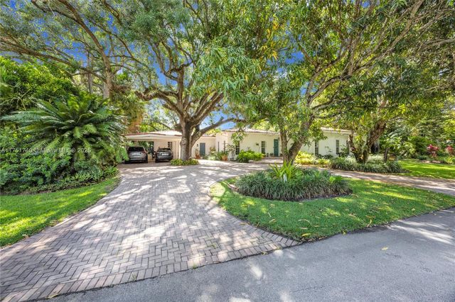 14345 SW 72nd Ct, Palmetto Bay, FL 33158