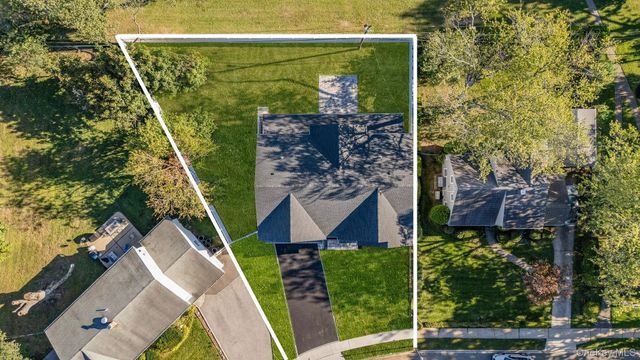 99 Slate Lane, Levittown, NY 11756