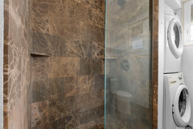 433 Kaimake Loop A, Kailua, HI 96734