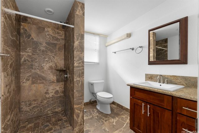 433 Kaimake Loop A, Kailua, HI 96734