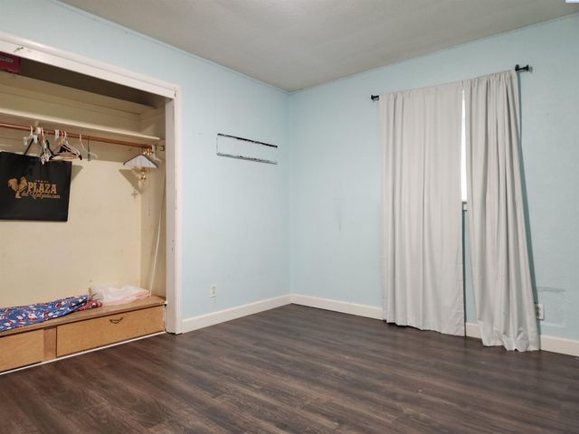 807 W Park St, Pasco, WA 99301