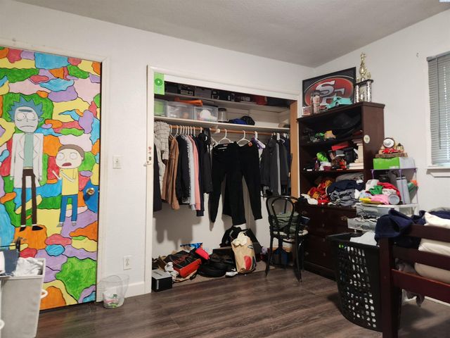 807 W Park St, Pasco, WA 99301