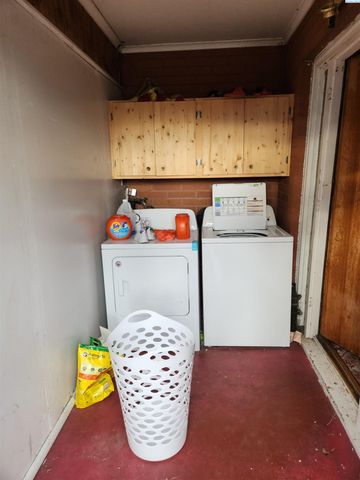 807 W Park St, Pasco, WA 99301