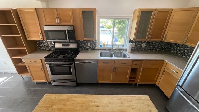 16 Gould Ave 2, Malden, MA 02148