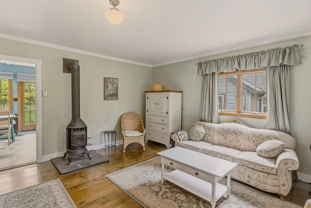 1417 NW Washington Boulevard, Grants Pass, OR 97526