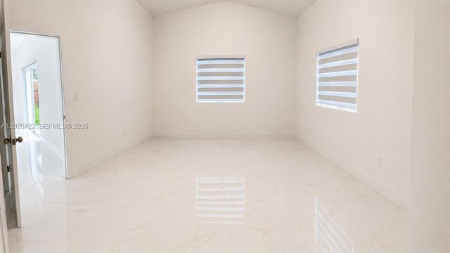 11602 SW 240th St, Homestead, FL 33032