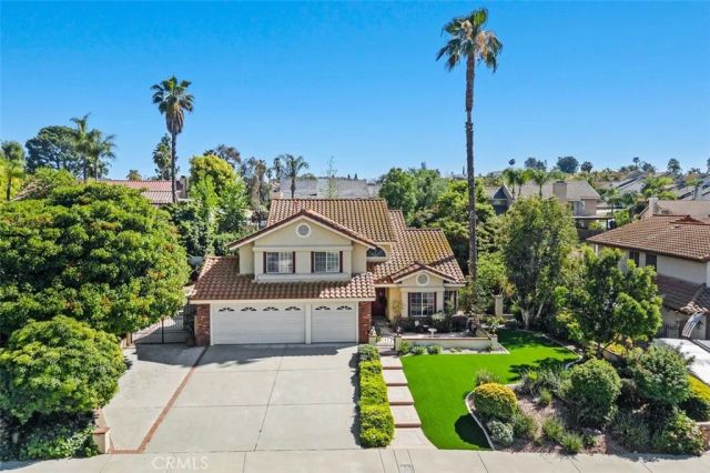 305 Mission Grove North, Riverside, CA 92506