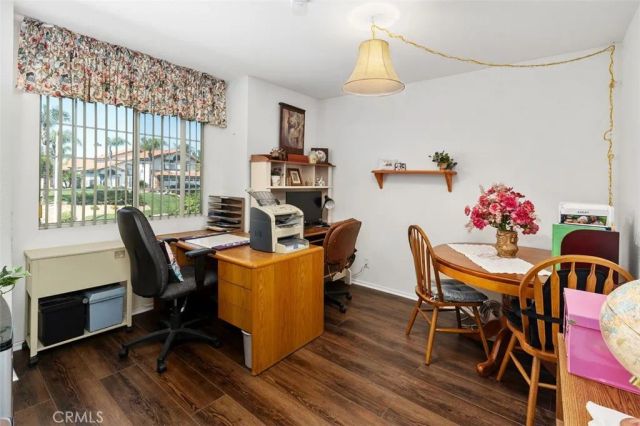 305 Mission Grove North, Riverside, CA 92506