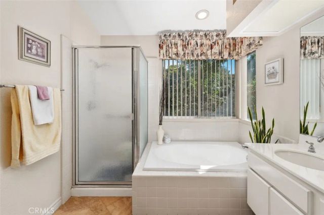 305 Mission Grove North, Riverside, CA 92506