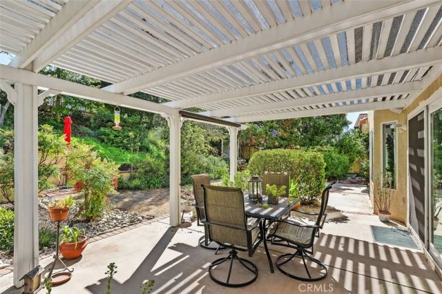 305 Mission Grove North, Riverside, CA 92506