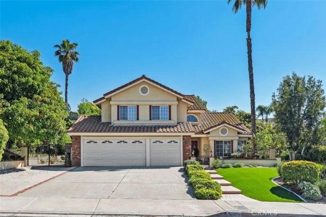 305 Mission Grove North, Riverside, CA 92506