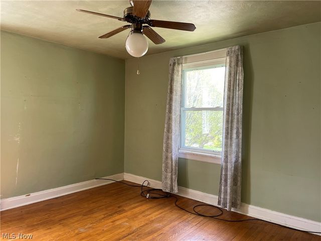2213 Wyandotte Avenue, Lakewood, OH 44107