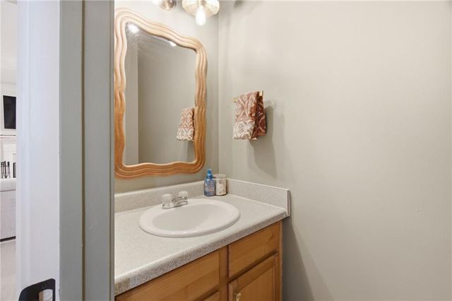 5221 Timber Hills Drive, Oakwood, GA 30566