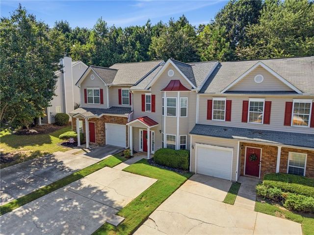 5221 Timber Hills Drive, Oakwood, GA 30566